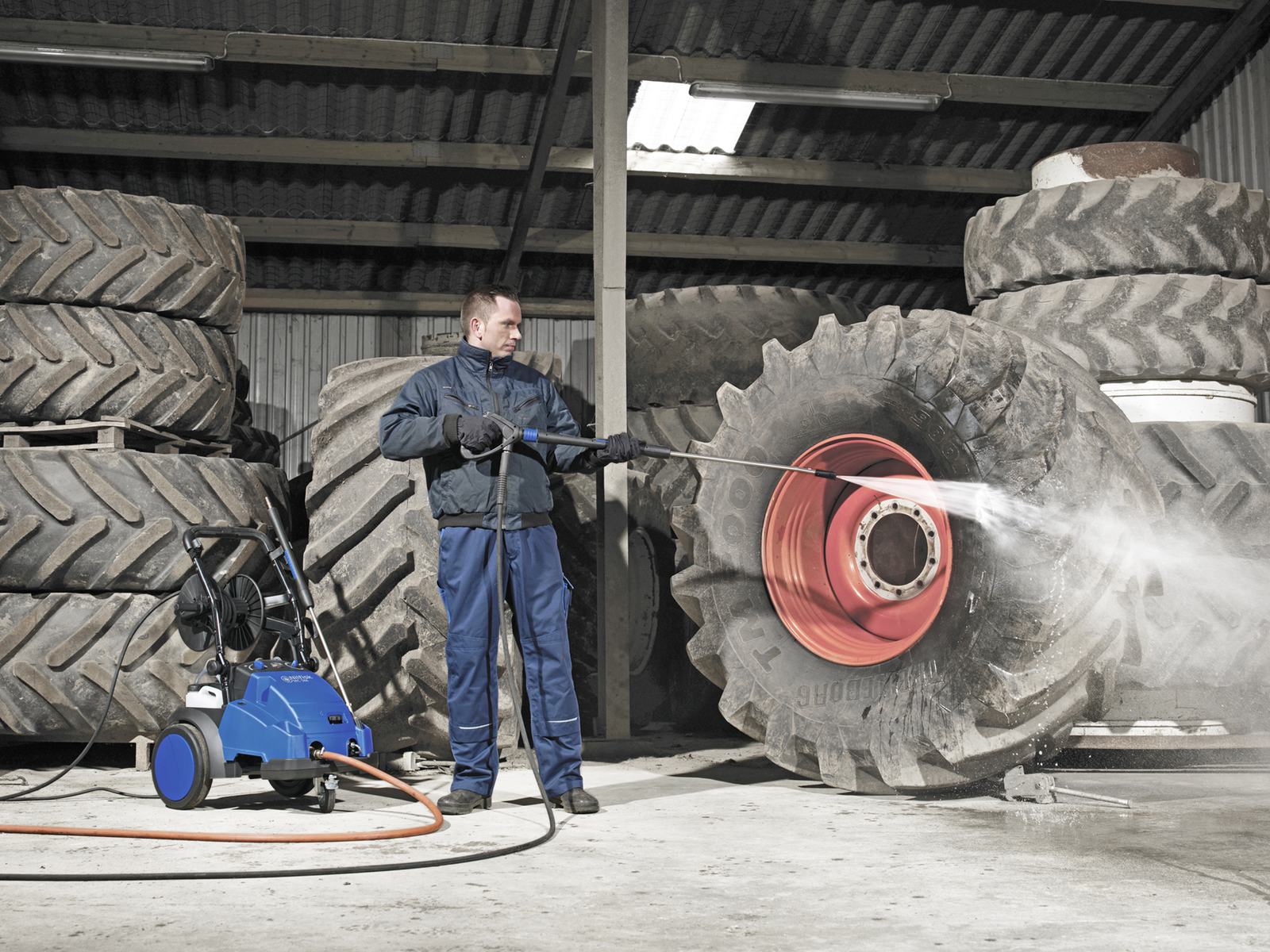 Nilfisk MC 5M-100/770 XT Cold Water Pressure Washer - Image 4